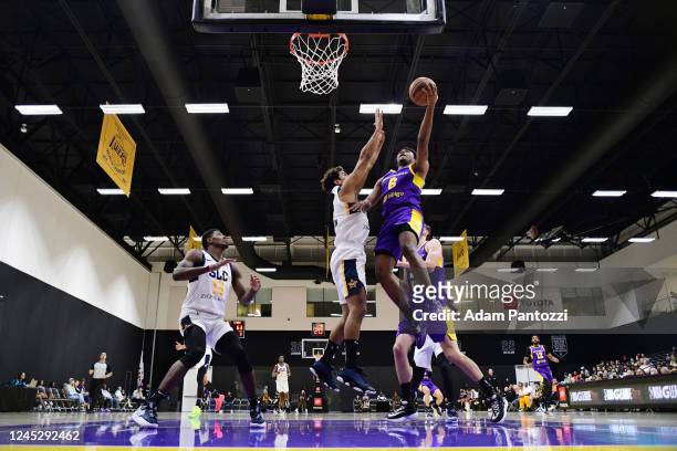 Bryce Hamilton of the South Bay Lakers of the South Bay Lakers drives to the basket during the game against the Salt Lake City Stars on December 01,...