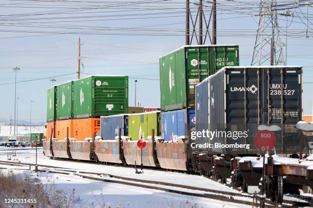 Union Pacific Container 89 Union Pacific Intermodal Terminal Stock Photos, High-Res Pictures ...