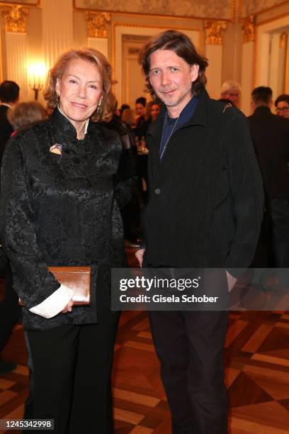 Gaby Dohm and her son Julian Plica during the premiere of the opera "Lohengrin" at Bayerische Staatsoper on December 3, 2022 in Munich, Germany.