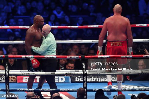 Eye Injuries In Boxing Boxing Injury Photos and Premium High Res Pictures - Getty Images