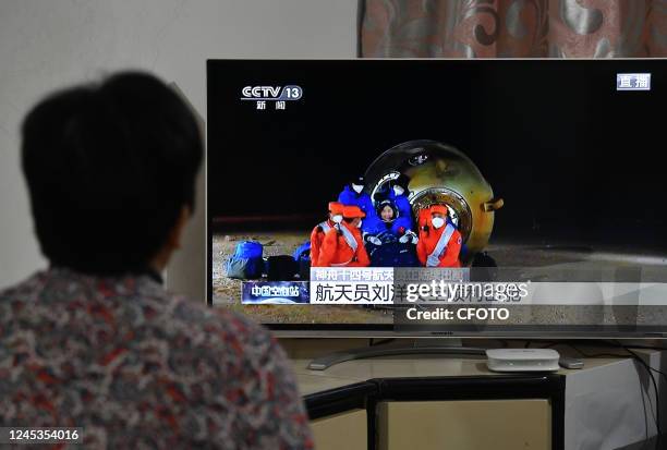 Re Entry Module Reentry Module Photos and Premium High Res Pictures - Getty Images