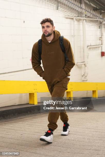 Raul Neto of the Cleveland Cavaliers arrives to the arena before the game against the New York Knicks on December 4, 2022 at Madison Square Garden in...