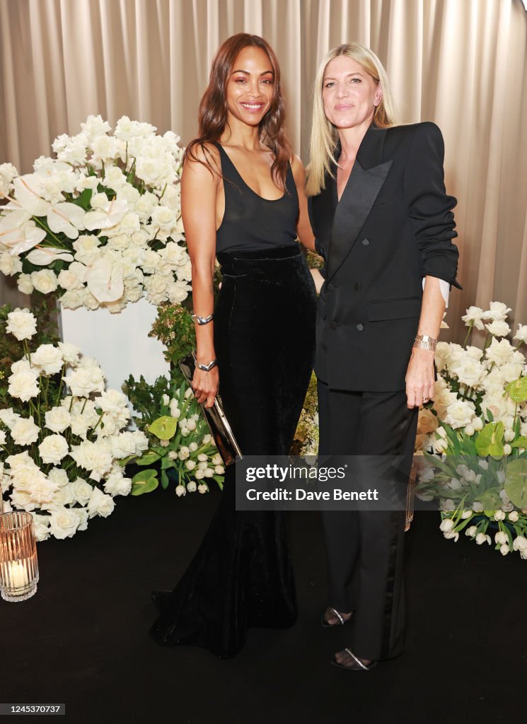 https://media.gettyimages.com/id/1245370737/photo/british-vogue-forces-for-change-dinner-at-the-londoner.jpg?s=1024x1024&w=gi&k=20&c=SgaHgxQ8coX9dpW2GJc19dv9_J_ye9kvSH-uyqDHM6s=