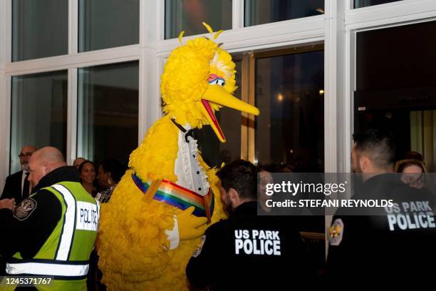 71 Big Bird Muppet Stock Photos High Res Pictures And Images Getty 71-big-bird-muppet-stock-photos-high-res-pictures-and-images-getty