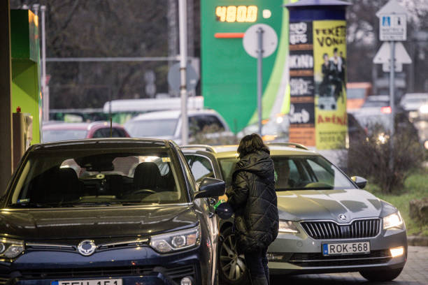 HUN: Queues at Hungarian Gas Stations as Fuel Supplies Dwindle
