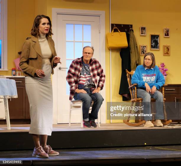Janina Rudzinski 12 Janina Rudenska Stock Photos, High-Res Pictures, and Images - Getty ...