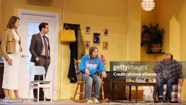 Janina Rudzinski 12 Janina Rudenska Stock Photos, High-Res Pictures, and Images - Getty ...