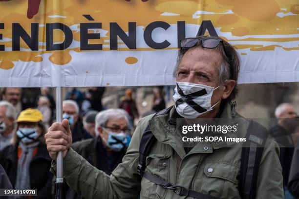 Protester with his mouth covered asking for freedom of expression and against the repression. Coinciding with the celebration of the National Day of...