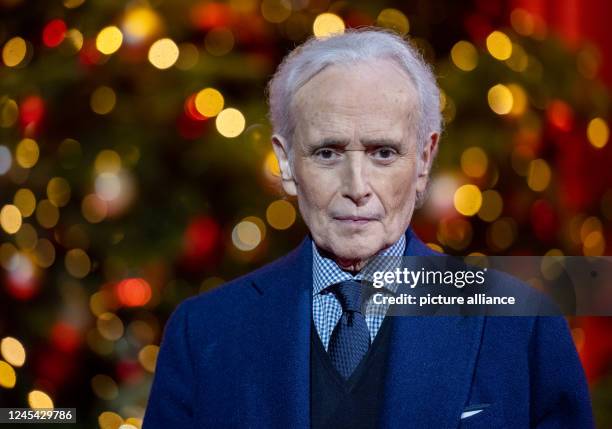 December 2022, Saxony, Leipzig: Spanish tenor José Carreras will be on stage in the run-up to the 28th José Carreras Gala in Leipzig. The gala with...