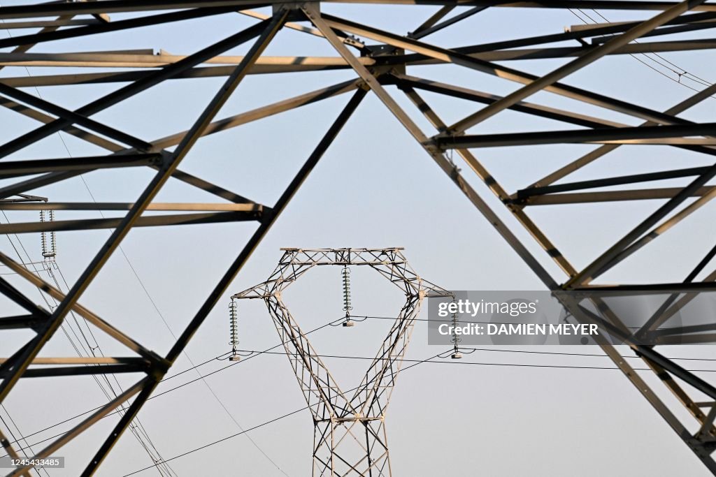 FRANCE-ENERGY-ELECTRICITY