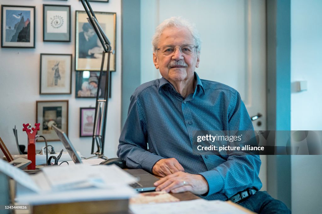 Paul Merar Paul Maar poses at his desk for a portrait. The