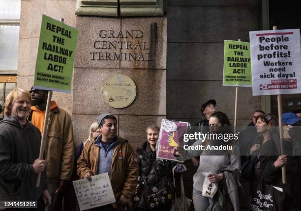 Union Slogans Photos and Premium High Res Pictures - Getty Images