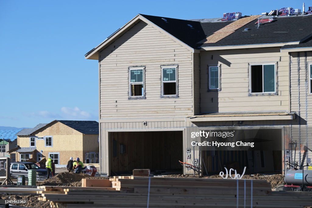 Sky Ranch Building Sky Ranch developments site photographed in Aurora, Colorado on... News ...