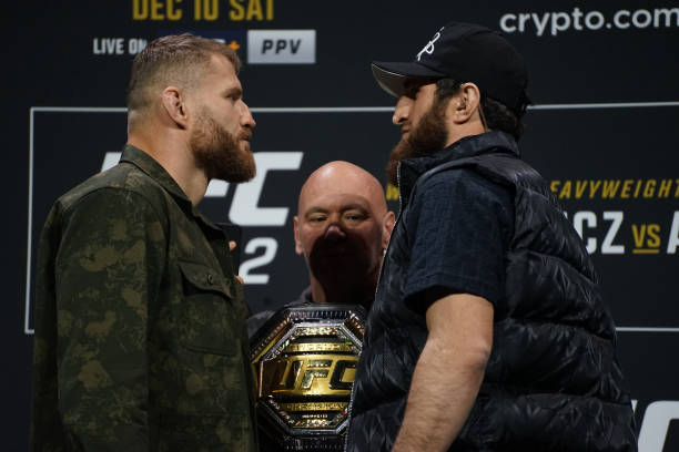 Jan Blachowicz and Magomedov Ankalaev face-off ahead of their UFC 282 bout on December 8 at the MGM Garden Grand Arena in Las Vegas, NV.
