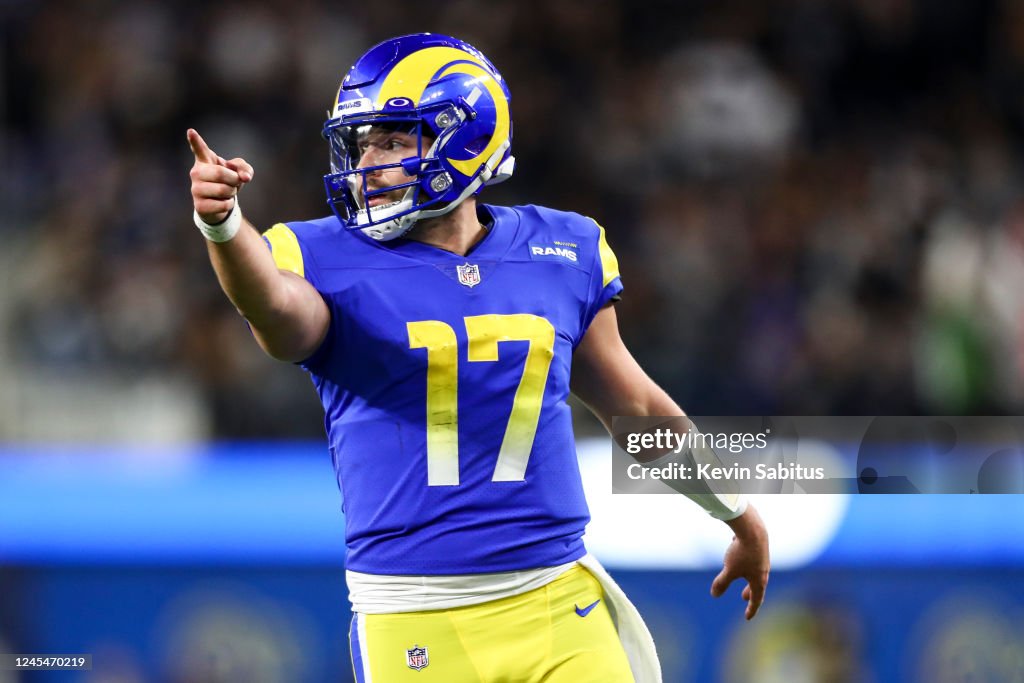 Las Vegas Raiders v Los Angeles Rams