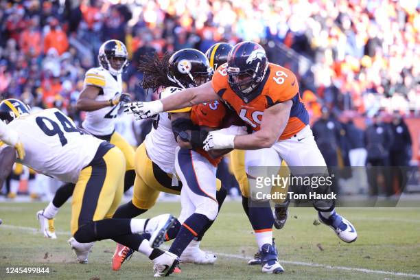 Denver Broncos guard Evan Mathis in action during an NFL AFC Divisional Playoff football game between the Denver Broncos and the Pittsburgh Steelers...