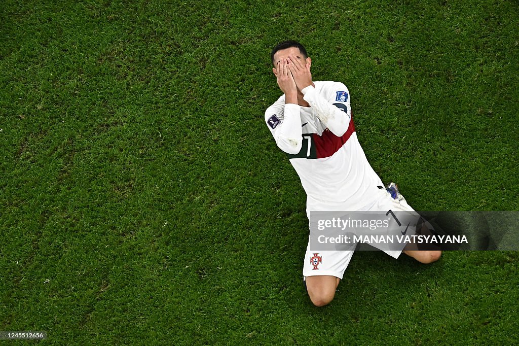TOPSHOT-FBL-WC-2022-MATCH60-MAR-POR