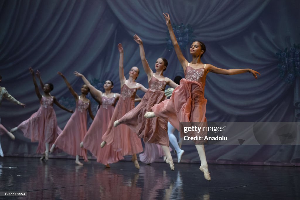 Sab Nutcracker The Nutcracker is performed by South African ballet dancers in the ...