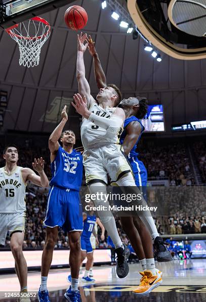 Braden Smith of the Purdue Boilermakers shoots the ball during the ...