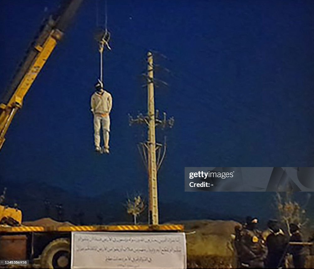 TOPSHOT-IRAN-PROTEST-RIGHTS-EXECUTION