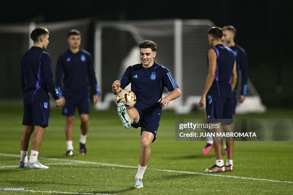 FBL-WC-2022-TRAINING-ARG