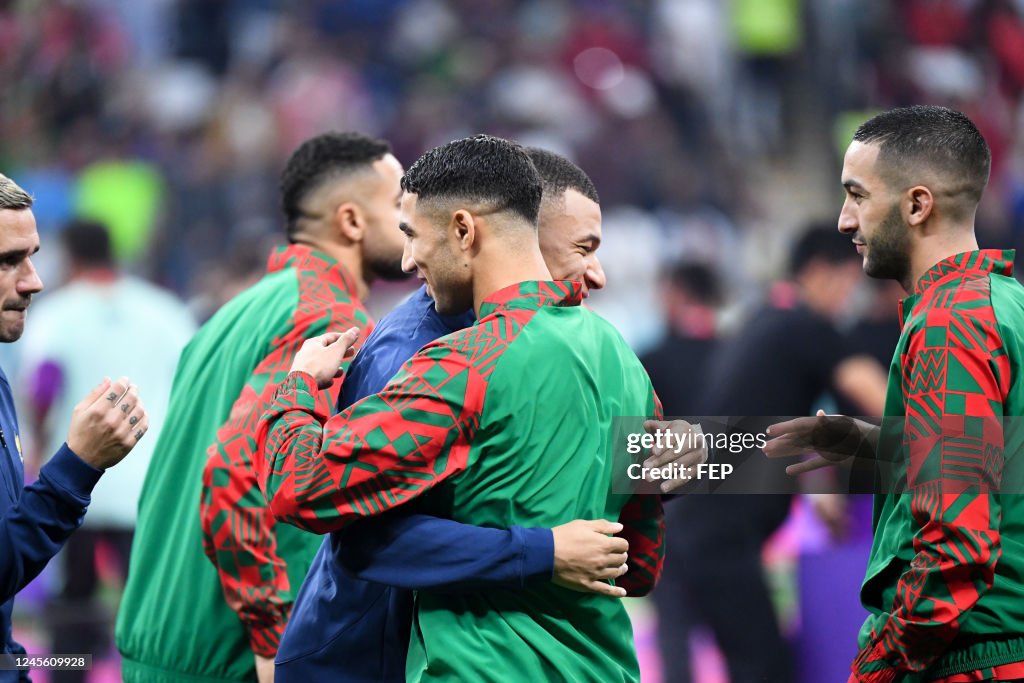 02 Achraf HAKIMI 10 Kylian MBAPPE During The FIFA World Cup 2022 02-achraf-hakimi-10-kylian-mbappe-during-the-fifa-world-cup-2022