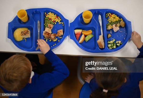 BRITAIN-INFLATION-FOOD-EDUCATION