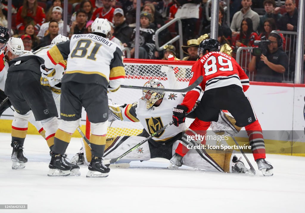 NHL: DEC 15 Golden Knights at Blackhawks