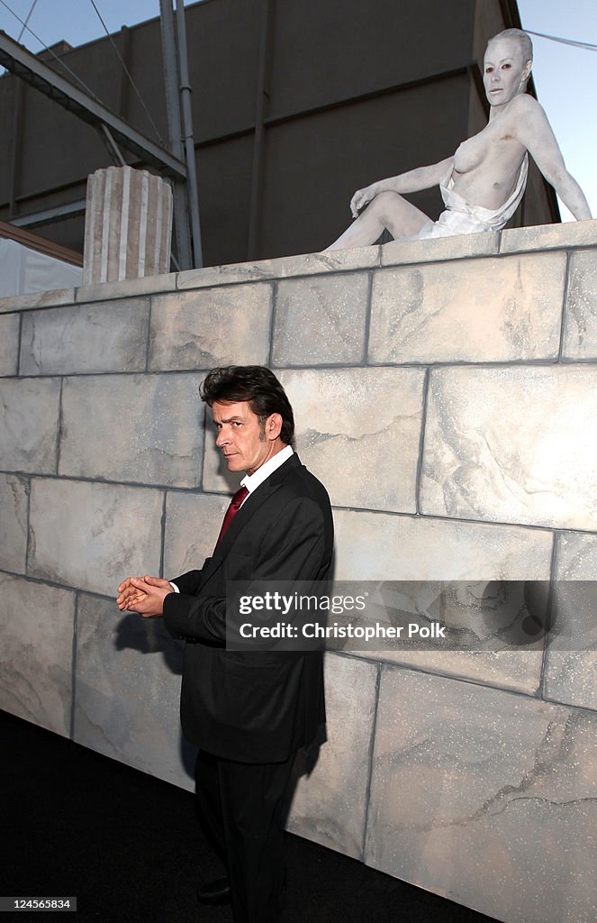 Comedy Central Roast Of Charlie Sheen Dailymotion Roastee Charlie Sheen arrives at Comedy Central's Roast of Charlie