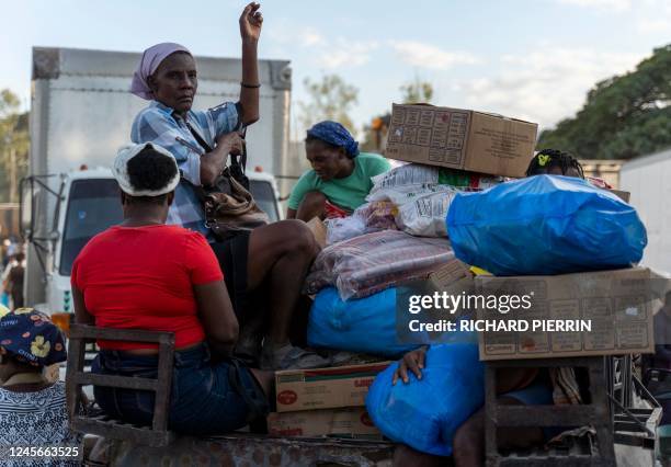Belladere 33 Belladère Stock Photos, High-Res Pictures, and Images - Getty Images