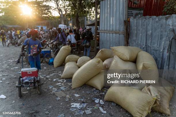 Belladere Belladere Photos and Premium High Res Pictures - Getty Images