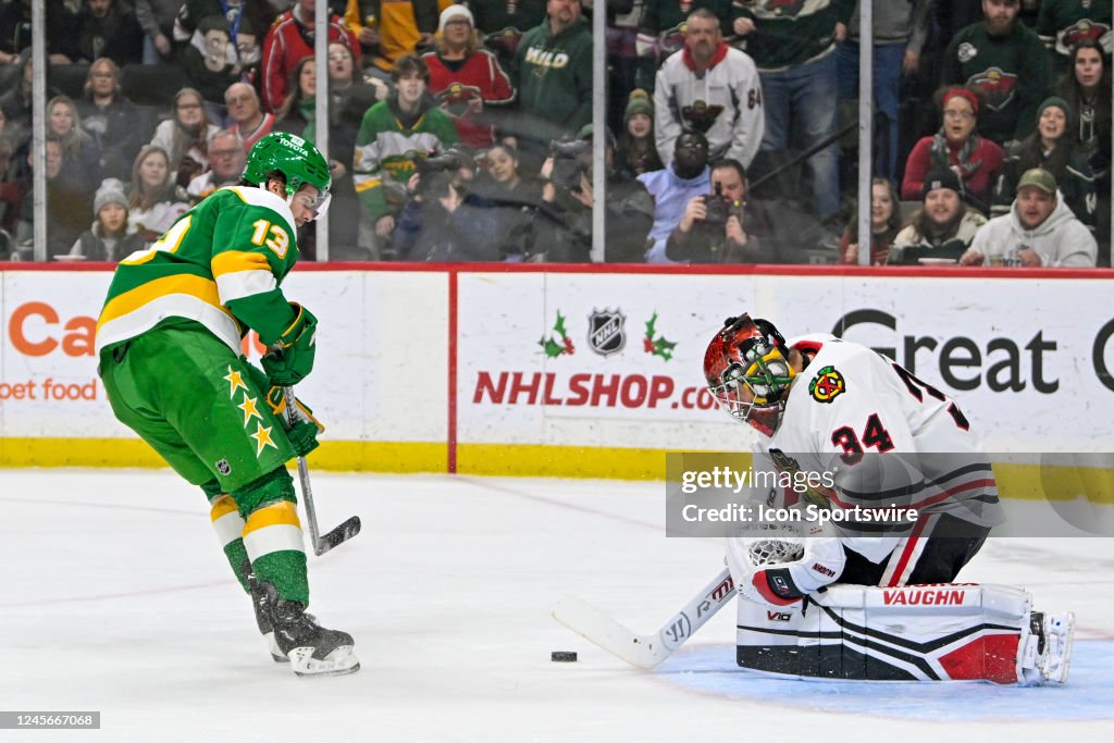 NHL: DEC 16 Blackhawks at Wild