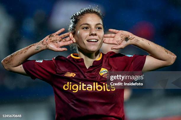 Manuela Giugliano of AS Roma celebrates after scoring the goal of 3-0 during the Women Uefa Champions League football match between AS Roma and St....