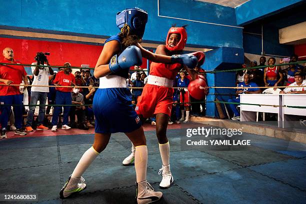 Coabc Boxing Cuba Boxing Photos and Premium High Res Pictures - Getty Images
