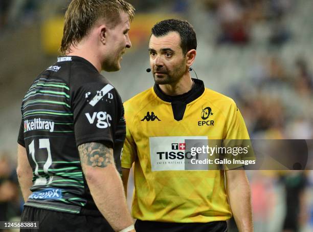 Pierre Brousset chats to Facundo Gigena of London Irish during the Heineken Champions Cup match between DHL Stormers and London Irish at DHL Cape...