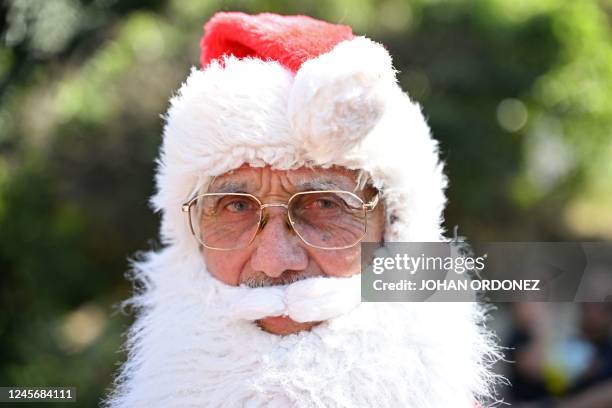 88 Hector Chacon Photos & High Res Pictures - Getty Images
