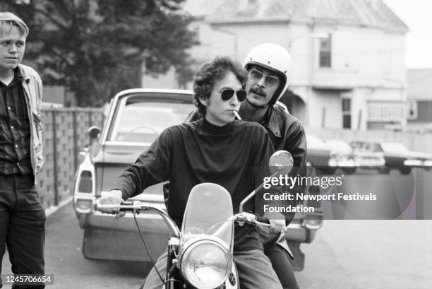 What Kind Of Motorcycle Did Bob Dylan Ride Bob Dylan Motorcycle Photos and Premium High Res Pictures - Getty Images