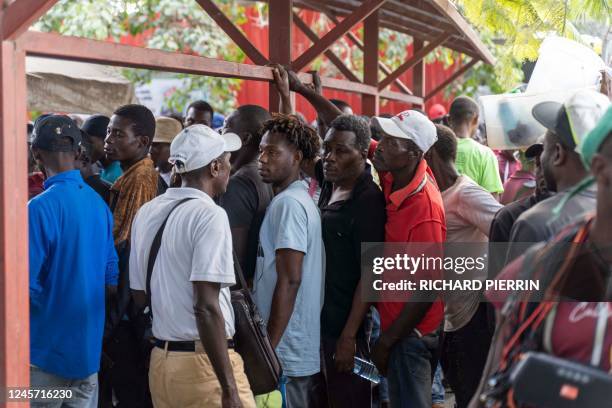 Belladere Belladère Photos and Premium High Res Pictures - Getty Images