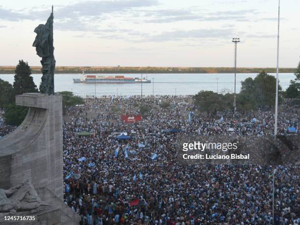 Fans of Argentina celebrate at the Flag Monument in Rosario after their team´s victory in the final match of the FIFA World Cup Qatar 2022 against...