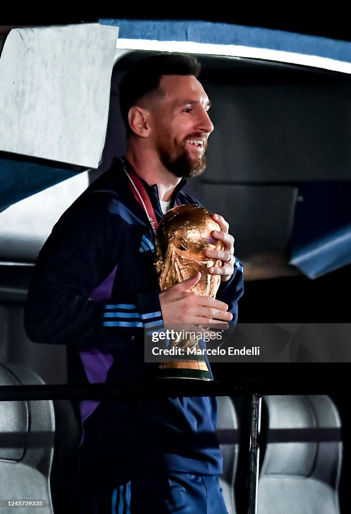 FIFA World Cup Qatar 2022 Winners Arrive to Buenos Aires