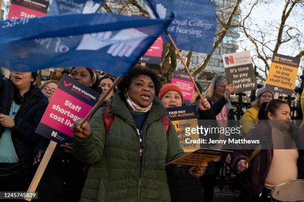 Nurses on a picket line at St Thomas Hospital, Westminster go out on a second 12 hour strike, demanding a pay increase and better working conditions...