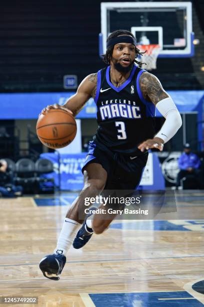 Zavier Simpson of the Lakeland Magic drives to the basket against the Rio Grande Valley Vipers during the game on December 10, 2022 at RP Funding...