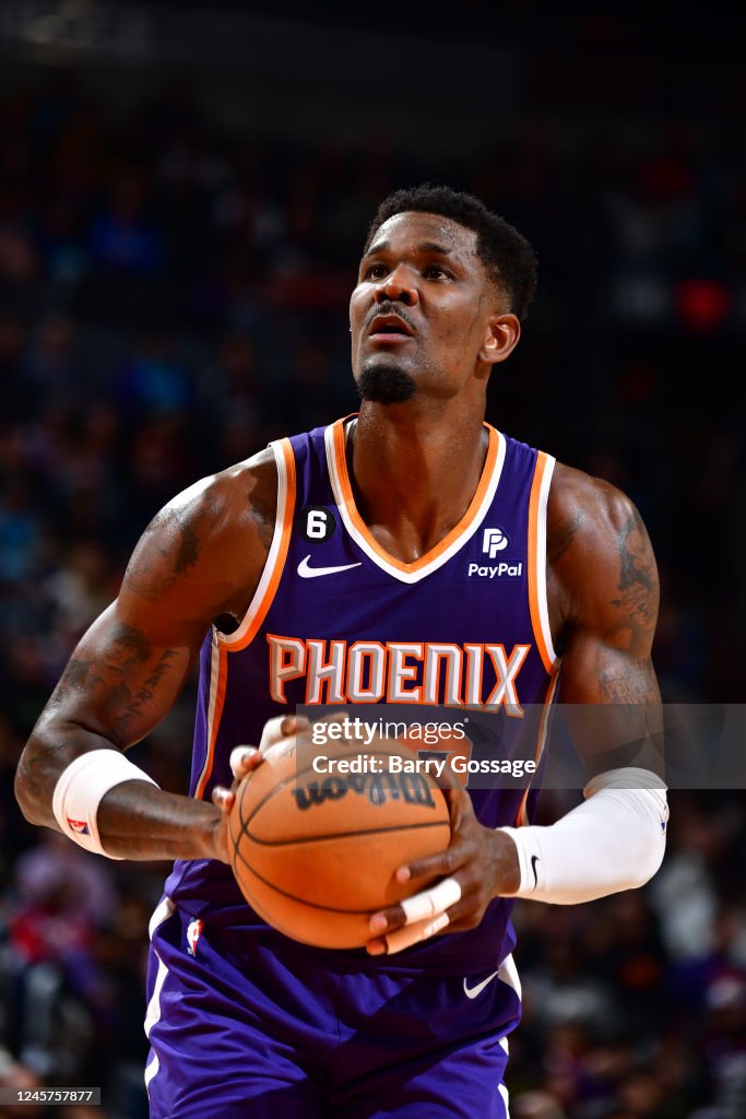 Deandre Ayton of the Phoenix Suns shoots a free throw during the game ...