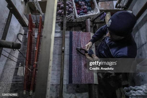 Syrian Rug Salesman Syrian Pattern Photos and Premium High Res Pictures - Getty Images