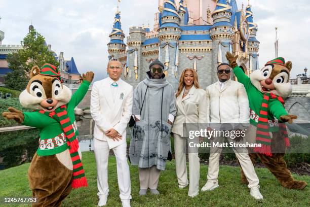 Disneys annual Christmas celebration returns Christmas morning with heartwarming stories, dazzling celebrity performances and of course, the...