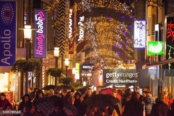 General view of crowd of shoppers are seen at city center of Essen, Germany on December 22, 2022