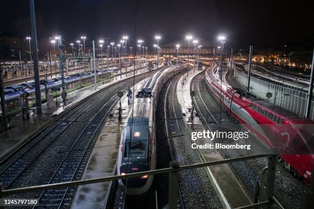 Deserted train platforms at Gare de l'Est railway station, during a nationwide strike by SNCF ticket inspectors, in Paris, France, on Friday, Dec....