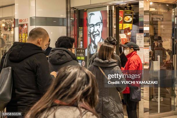 Kfc Queue Terminal 53 Japan Kfc Christmas Stock Photos, High-Res Pictures, and Images ...