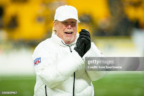 Las Vegas Raiders Owner Mark Davis looks on during the national football league game between the Las Vegas Raiders and the Pittsburgh Steelers on...