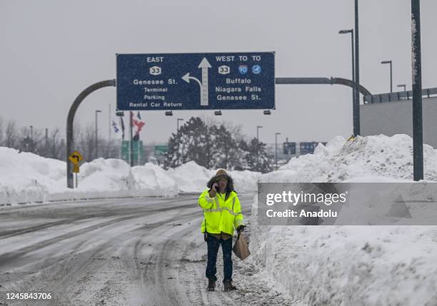 Crews at Buffalo Niagara International Airport scramble to clear runways in Buffalo, New York, United States on December 27, 2022.